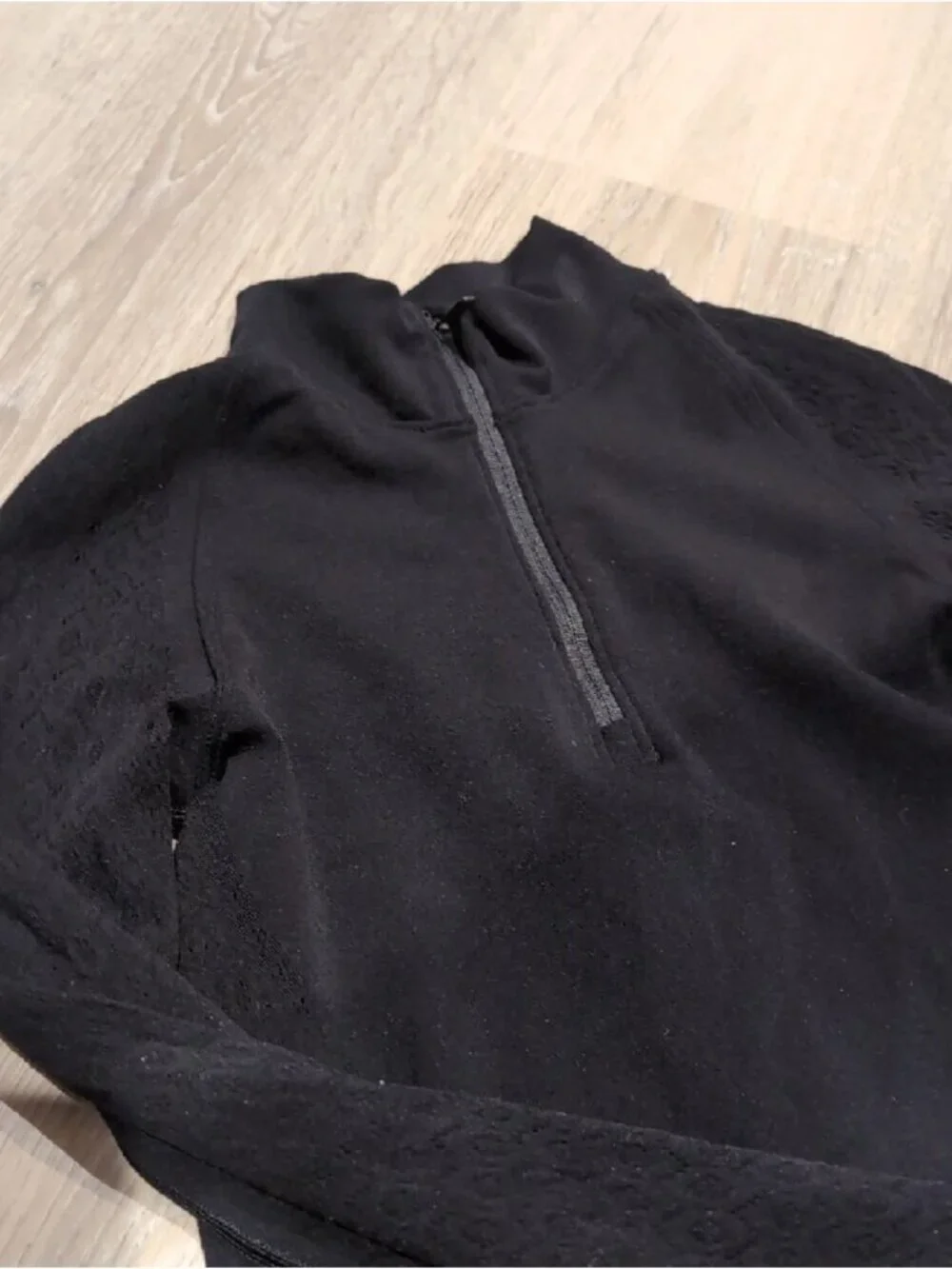 Lululemon Reveal 1/2 Zip *Mindful Motion In Black